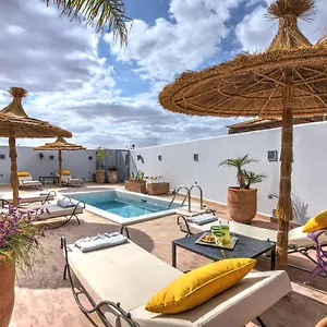 Riad Awa ****
