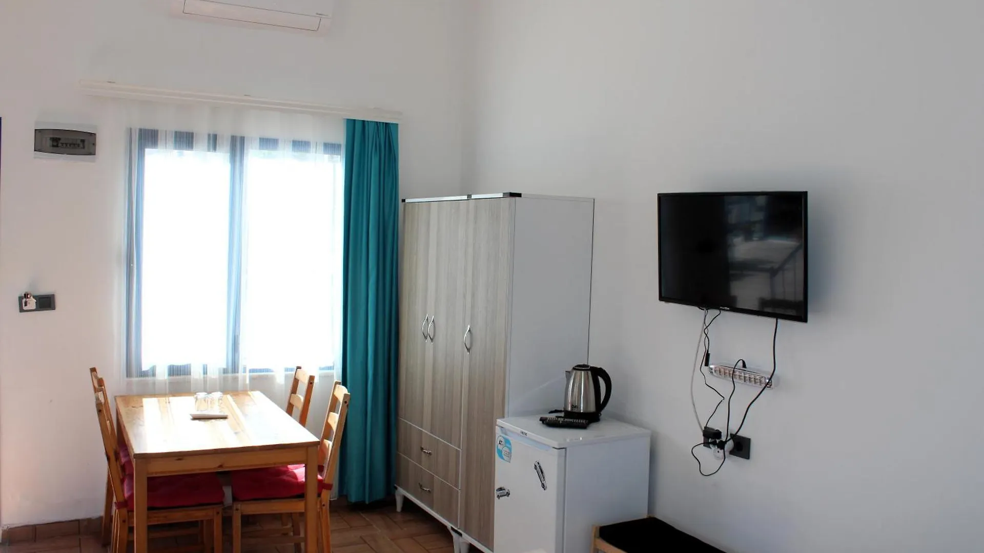Mavi Pansiyon & Restaurant Didim Guest house