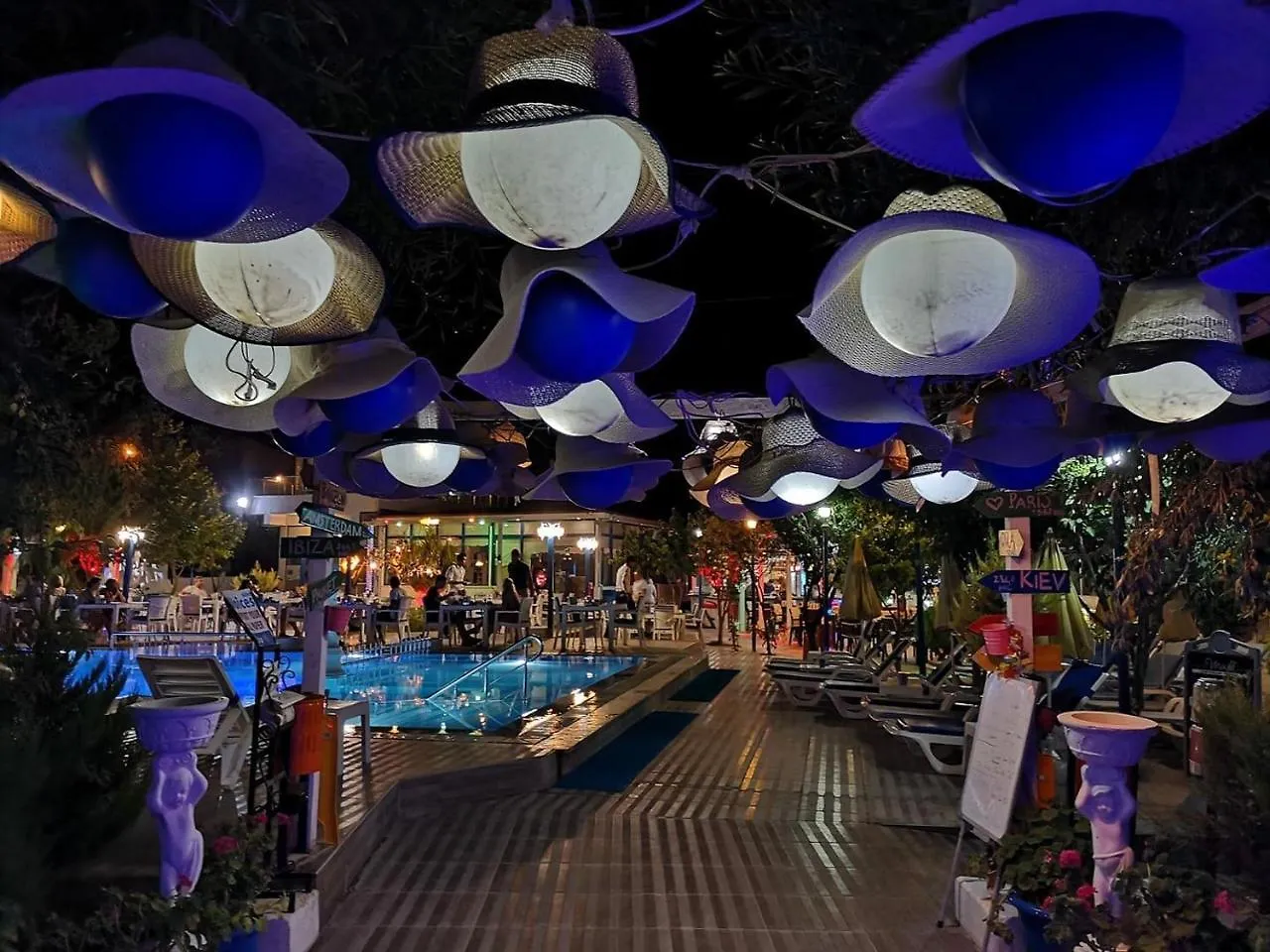 Mavi Pansiyon & Restaurant Didim Guest house